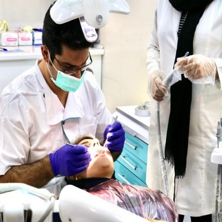  درمانگاه دندانپزشکی امین (دکتر امین جلوداری)